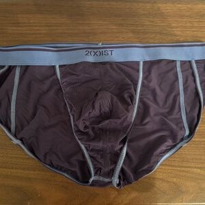 Men’s Purple 2xist Sports Brief. Size Large.